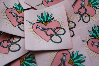 Étiquettes collab' Léo turko X Domum